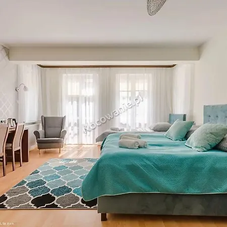 Green House Bed & Breakfast 3*