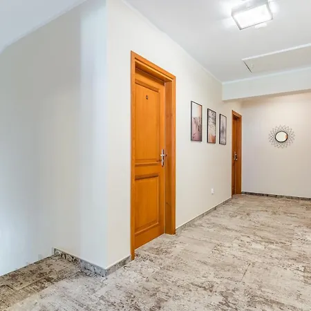 House Rowery, Parking W Cenie,blisko Tarasy Eurovelo 10!!! Oda ve Kahvaltı