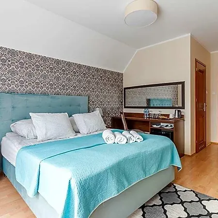 Couette-café House Rowery, Parking W Cenie,blisko Tarasy Eurovelo 10!!! 3*