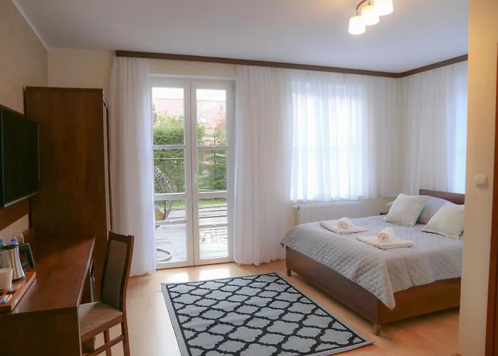 House Bed & Breakfast